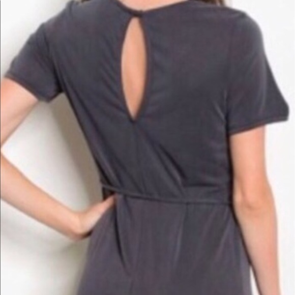 CHARCOAL GRAY WIDE LEG JUMPSUIT - Picture 3 of 8